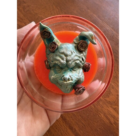 Goule guy dish/decore-small - Picture 2 of 3